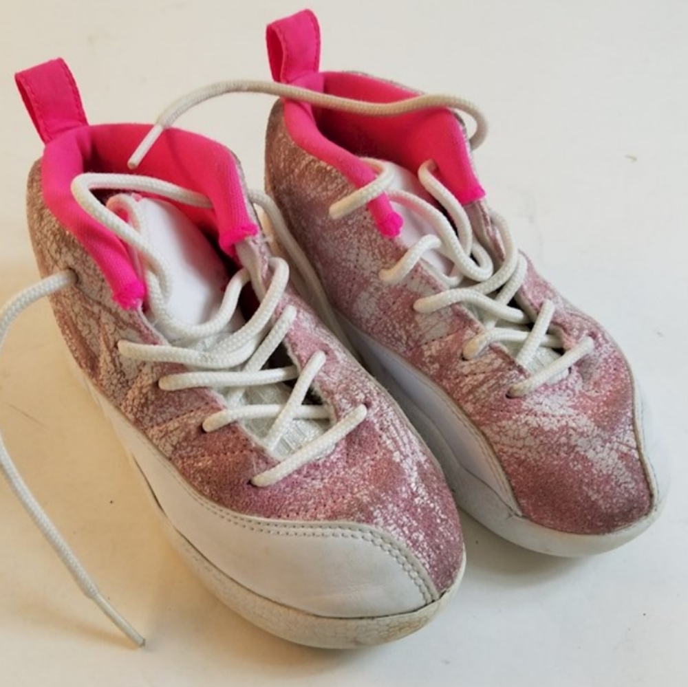 Rare Jordan Retro 12 Arctic Pink sneakers Athletic shoes nike 10c ps ice cream - Picture 2 of 6